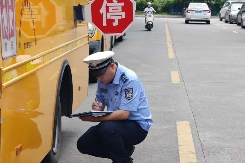 聚焦校车安全！望牛墩全方位排查 护航学生出行安全