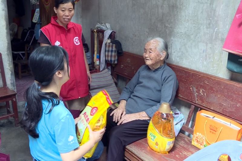 情暖老人心！望牛墩开展“民生大莞家”敬老月慰问活动