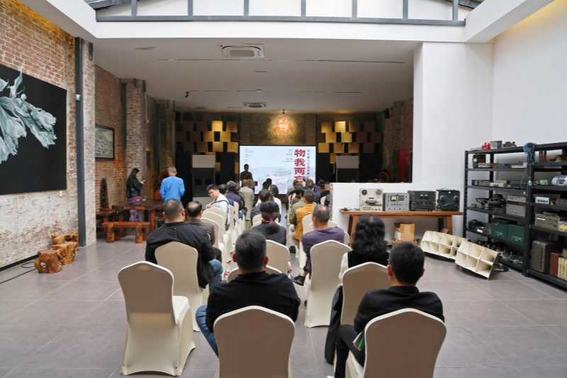 “物我两忘——曾庆跑写生油画精品展”在望牛墩镇茂春美术馆开幕