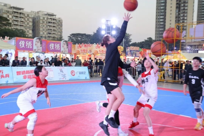 美食飘香，篮球飞扬！美食文化周三人篮球赛活力绽放