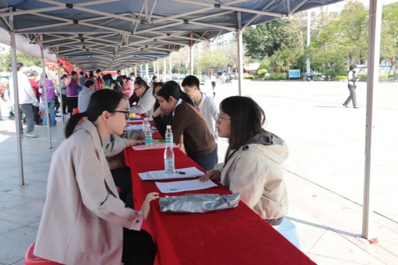 百万英才汇南粤丨春风送岗促就业，望牛墩镇举办春风行动暨&ldquo;南粤春暖&rdquo;招聘活动