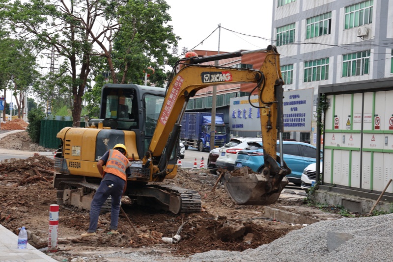 打开新局面 闯出新路径丨大洲路改造进度条过半 道路品质全面提升