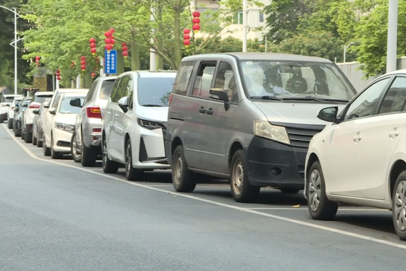 望牛墩镇新增8条违停严管路段 实行全天24小时管控