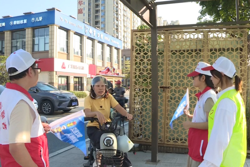 望牛墩镇开展文明交通劝导活动