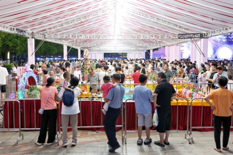 望牛墩：八方宾朋欢聚望溪  民俗与烟火绘就七夕盛景